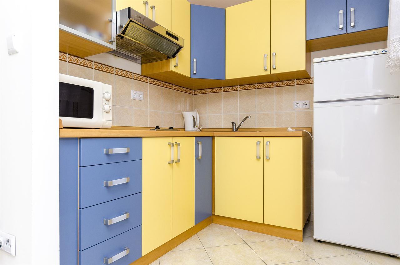 Apartments Krusica トロギール エクステリア 写真