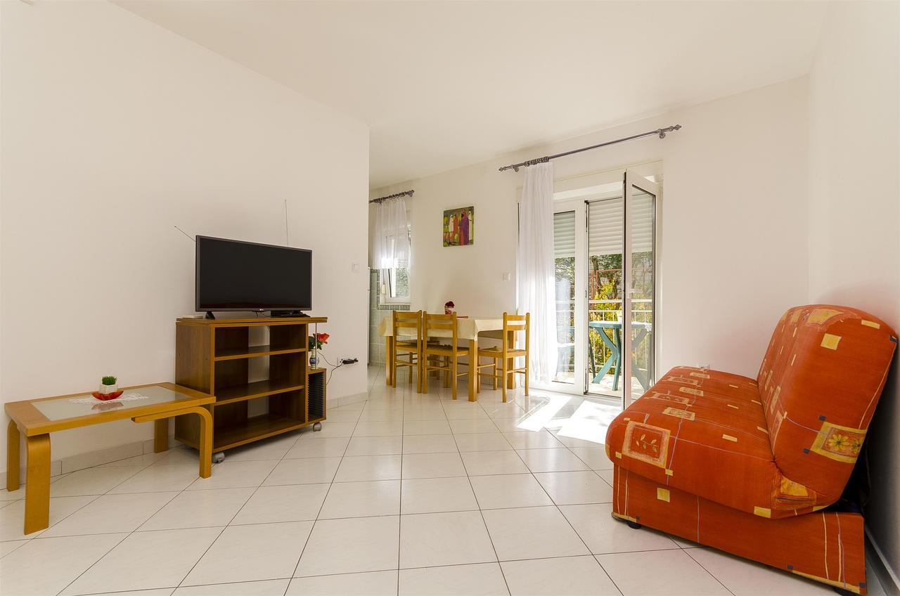 Apartments Krusica トロギール エクステリア 写真